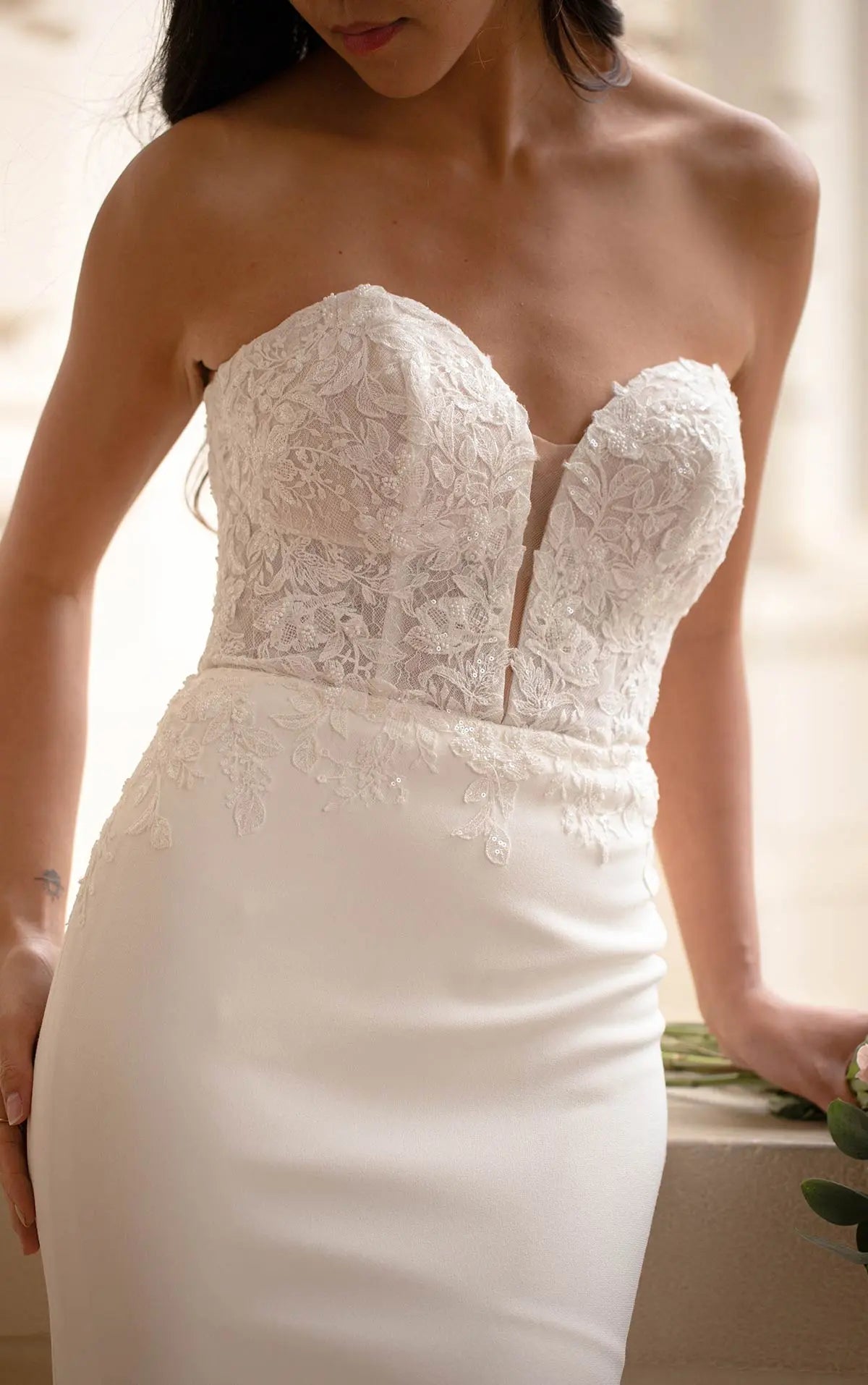 7597 - SEXY STRAPLESS WEDDING DRESS WITH PLUNGING NECKLINE