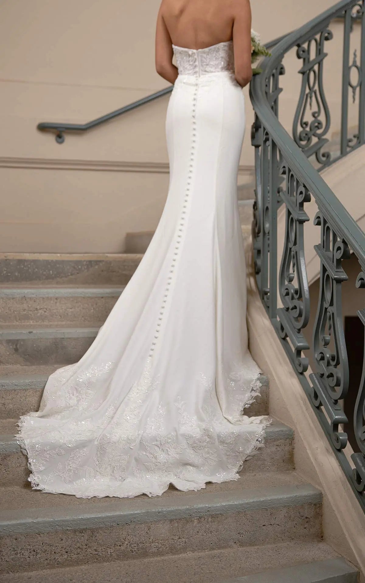 7597 - SEXY STRAPLESS WEDDING DRESS WITH PLUNGING NECKLINE