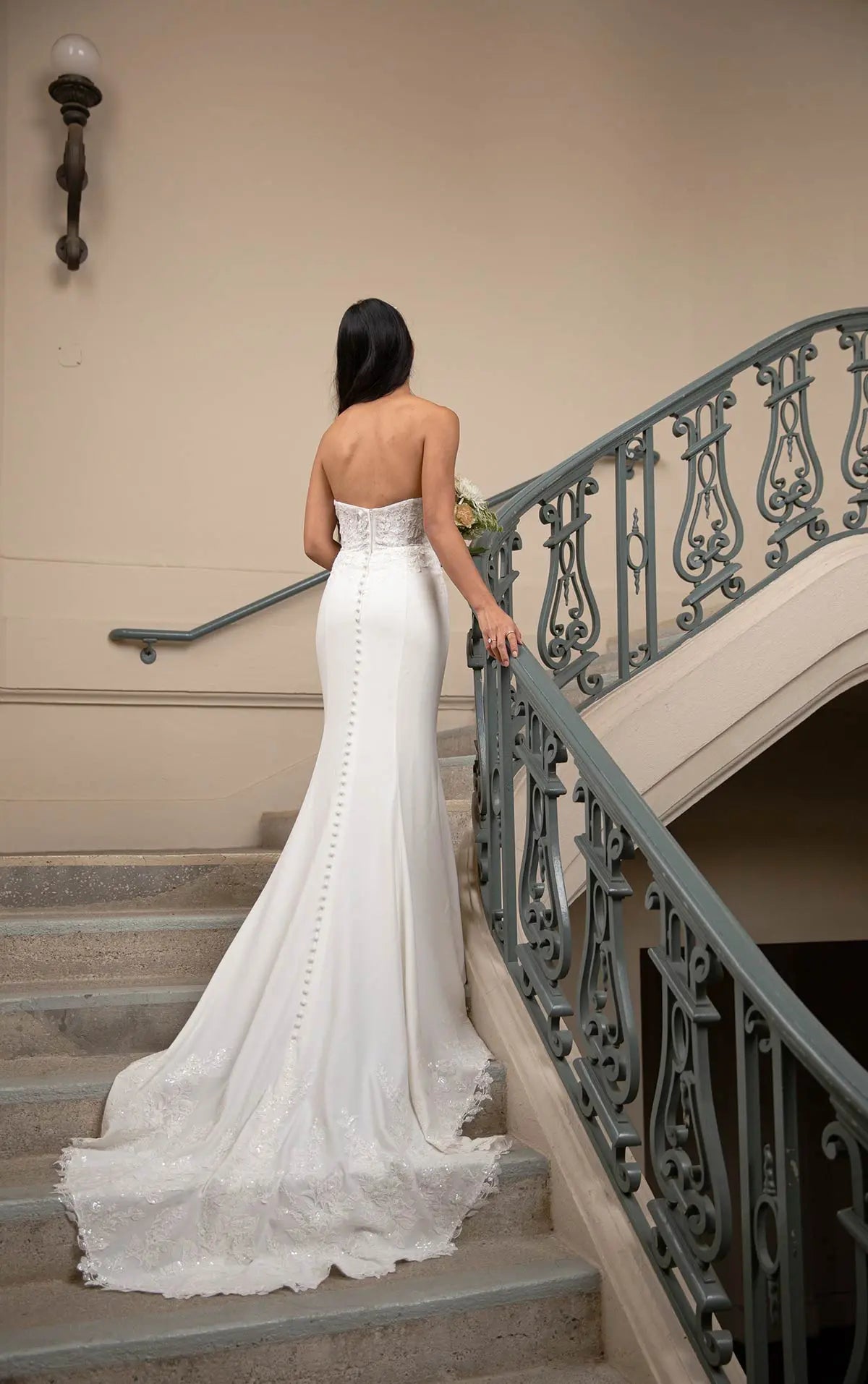 7597 - SEXY STRAPLESS WEDDING DRESS WITH PLUNGING NECKLINE