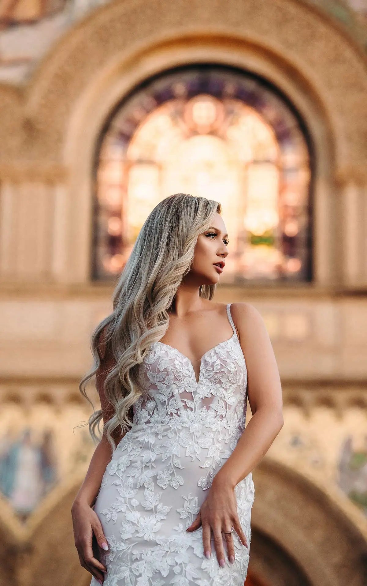 7591 - Ethereal Fit-and-flare Lace Wedding Dress