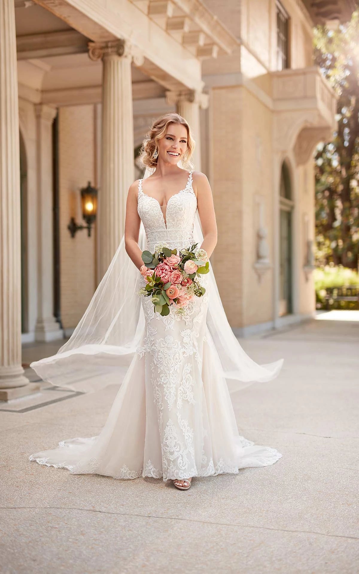 MIXED-FABRIC BRIDAL GOWN WITH DOUBLE BANDED WAIST