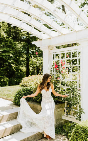 7649 - STELLA YORK GOWN
