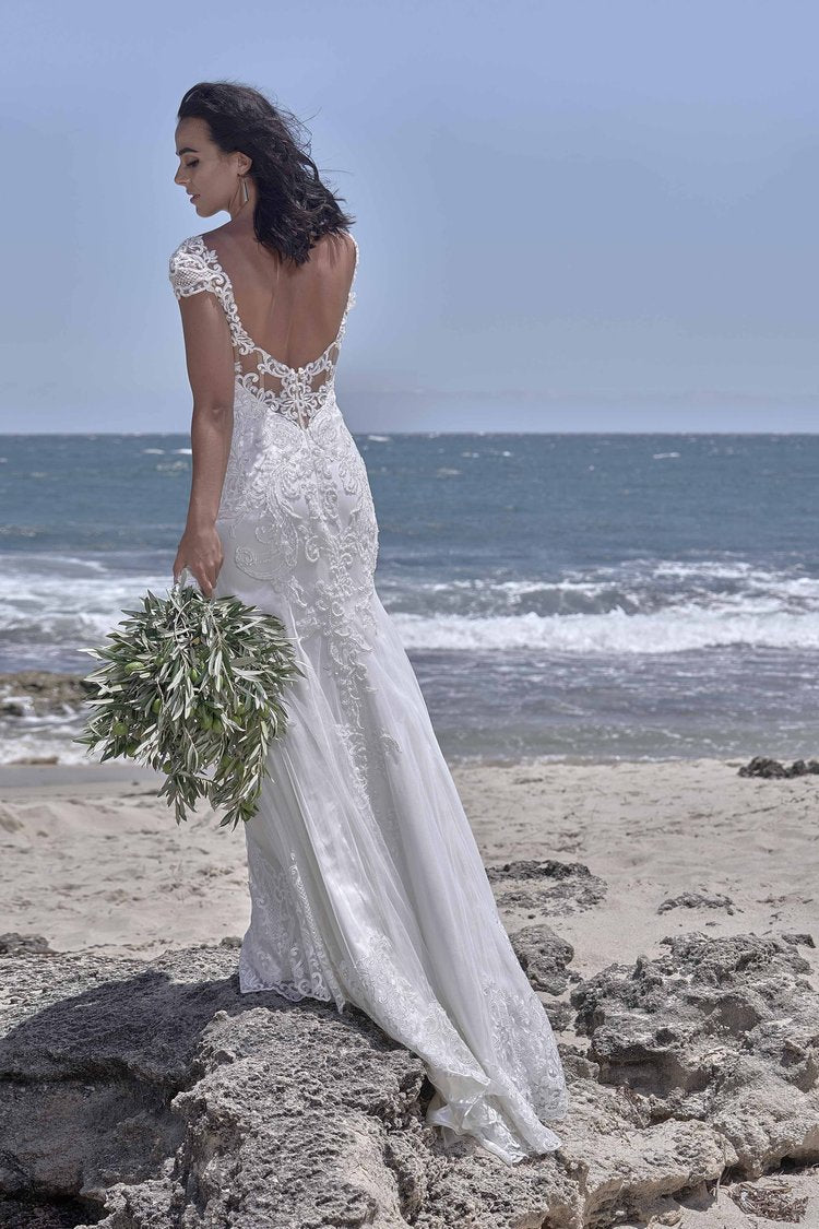 CIZZY GOWN - CZ2445