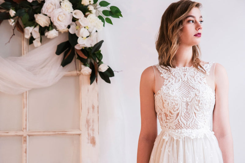 WA6038 - White April Gown