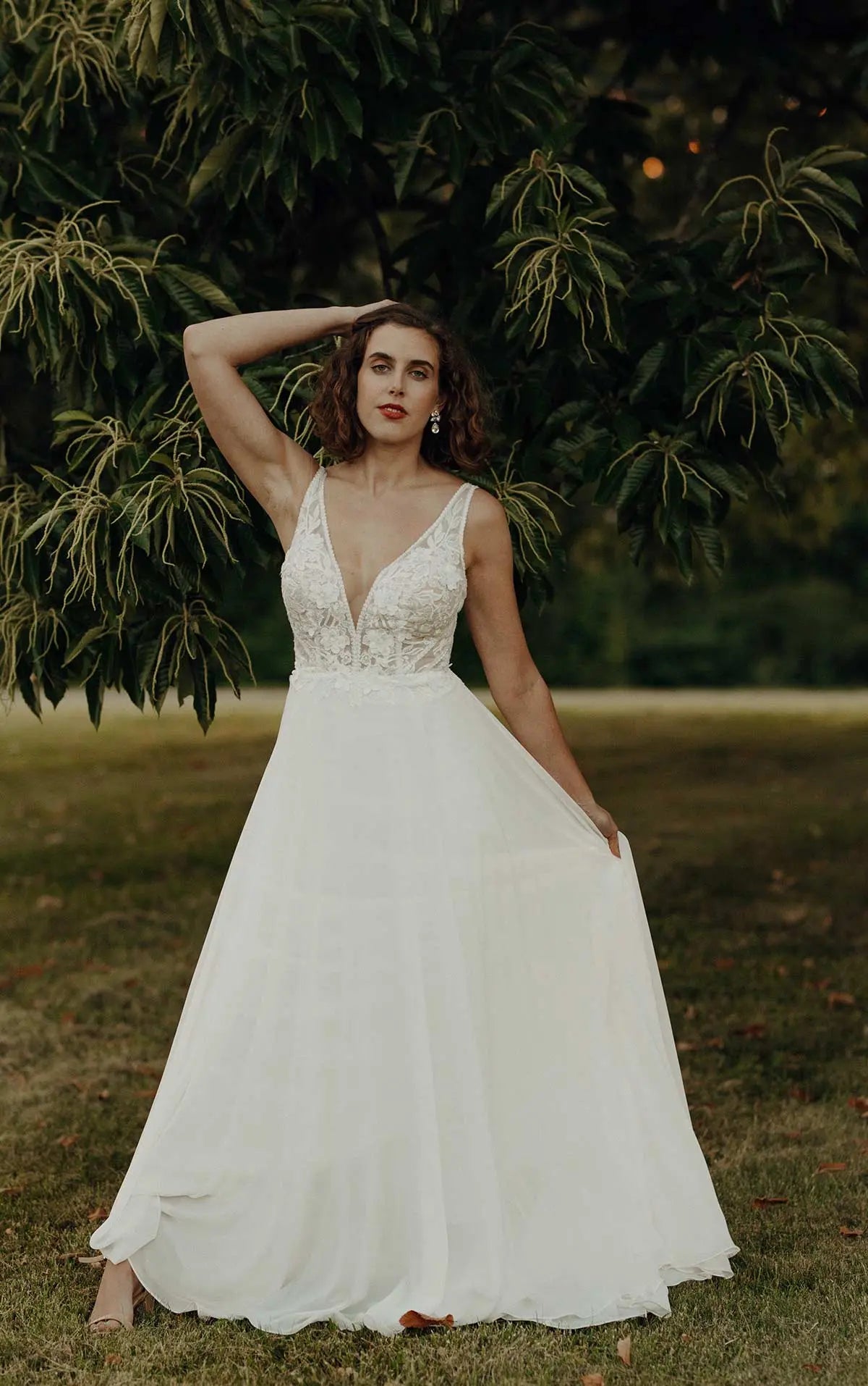 7609 Romantic A line Wedding Dress with Detachable Train Love Lace Boutique