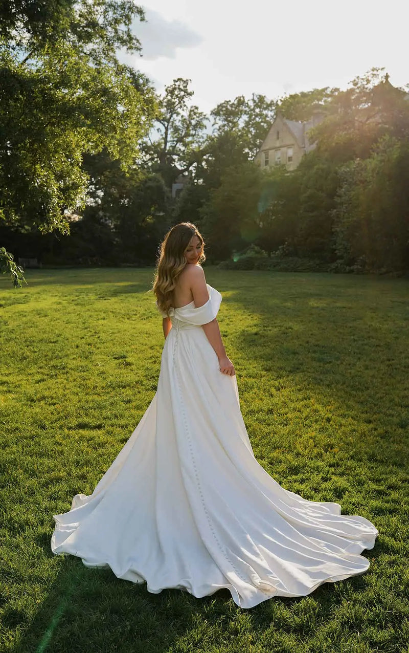 7644 - Dramatic A-line Wedding Dress with Off-the-shoulder Straps