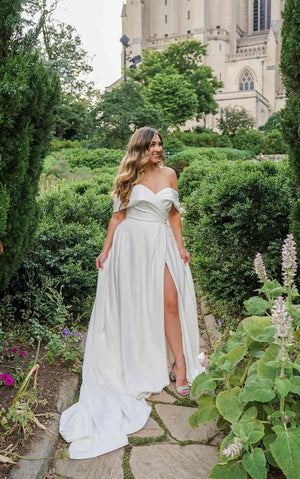 7644 - Dramatic A-line Wedding Dress with Off-the-shoulder Straps